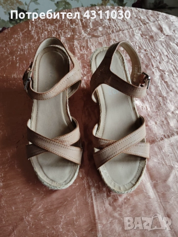 Нови сандали 40 номер, снимка 2 - Сандали - 53356219