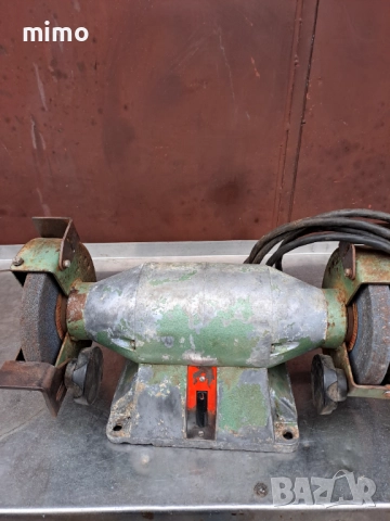 Продавам3бр.  шмиргели работи тихо и балансирано.Старото  качество.