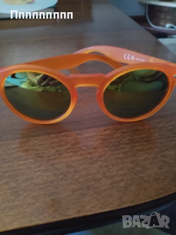 Слънчеви очила оранжеви 