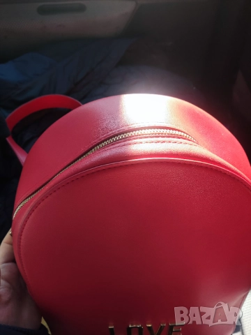 Moschino дамска раница