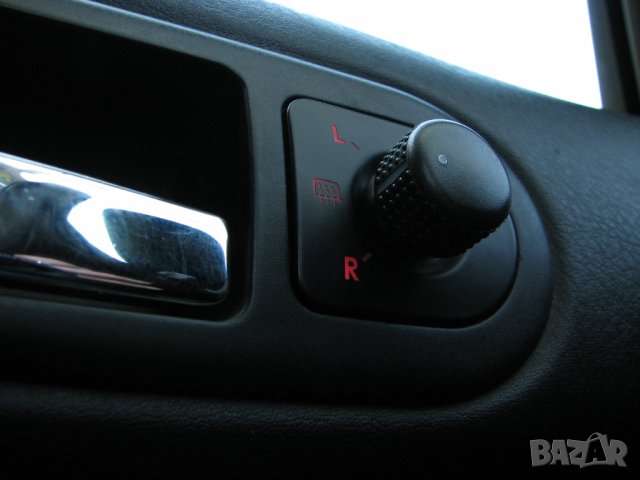 Копче бутон ел. огледала Vw Beetle Golf 4 Jetta Passat B5 Bora Skoda , снимка 9 - Части - 10838826