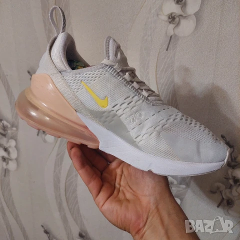 Nike Air Max 270 White Pink  номер 40 ,5-41  оригинални маратонки , снимка 9 - Маратонки - 50717863