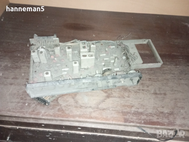 Шасита от радиоприемници и грамфони, снимка 3 - Радиокасетофони, транзистори - 52729921