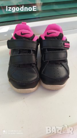 22 номер оригинални маратонки на Найк, снимка 2 - Детски маратонки - 32966696