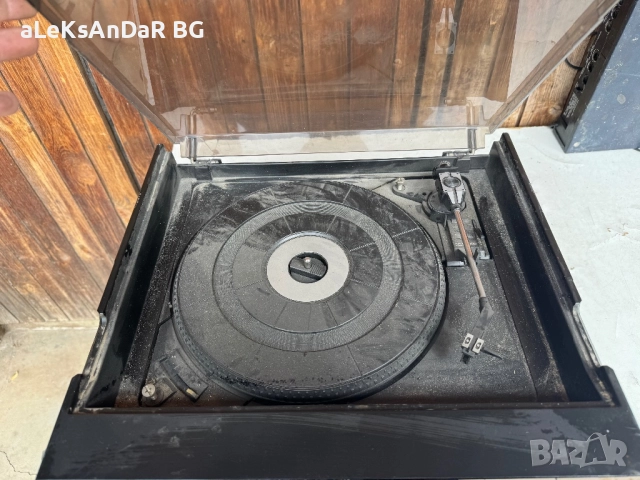 Стерео уредба universum , снимка 2 - Радиокасетофони, транзистори - 51873303