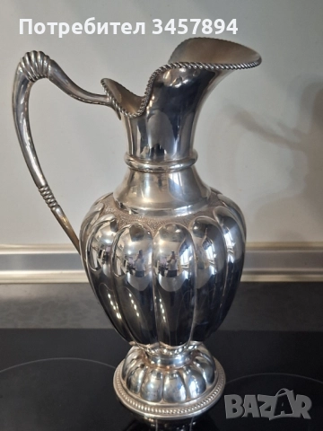 Испанска сребърна кана