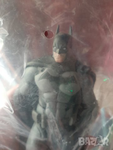 Три модела екшън фигури на Батман(Batman)-18 см, снимка 11 - Колекции - 35432230
