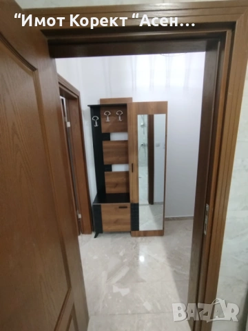 Имот Корект дава под наем Чисто нов 3-Стаен апарт, център, снимка 2 - Апартаменти - 53473391