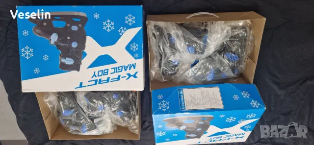 детски кънки за лед регулируеми 27-30 два чифта, снимка 6 - Ролери, кънки - 48497393