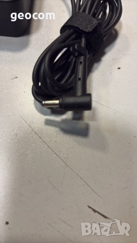 ASUS ADP-45ZE B оригинално зарядно 45W (19V.2.37A.Комплект), снимка 4 - Захранвания и кутии - 52531563