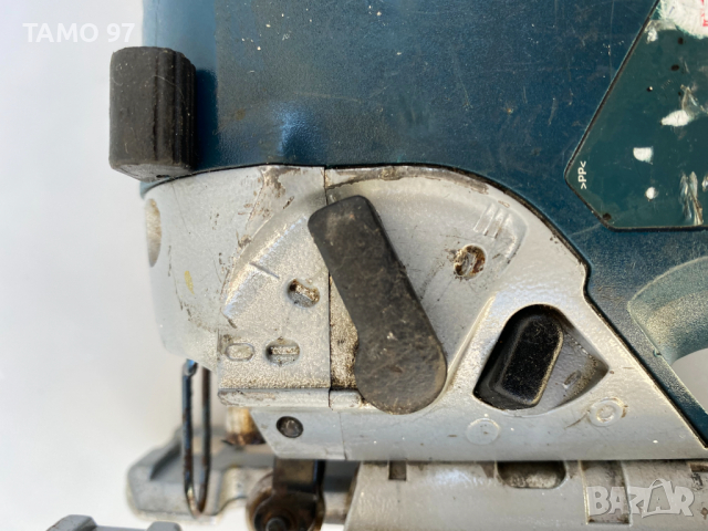 Прободен трион BOSCH GST100BCE 650W, снимка 3 - Други инструменти - 36548821