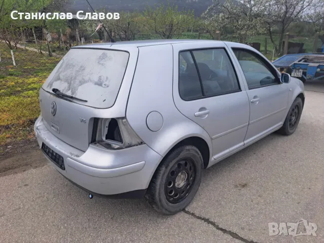 vw golf 4 2.3 vr5 150кс на части, снимка 4 - Автомобили и джипове - 49900618