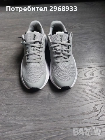 Маратонки Nike, снимка 2 - Маратонки - 50473844