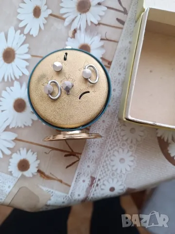 Настолен часовник Слава 11 jewels , снимка 4 - Други - 49204429