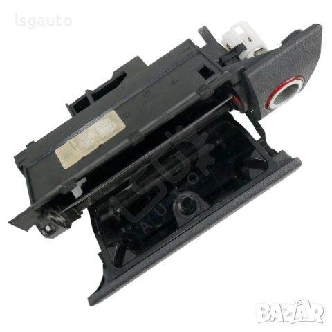 Пепелник Volkswagen Touran I 2003-2010 ID:149603, снимка 2 - Части - 51729441