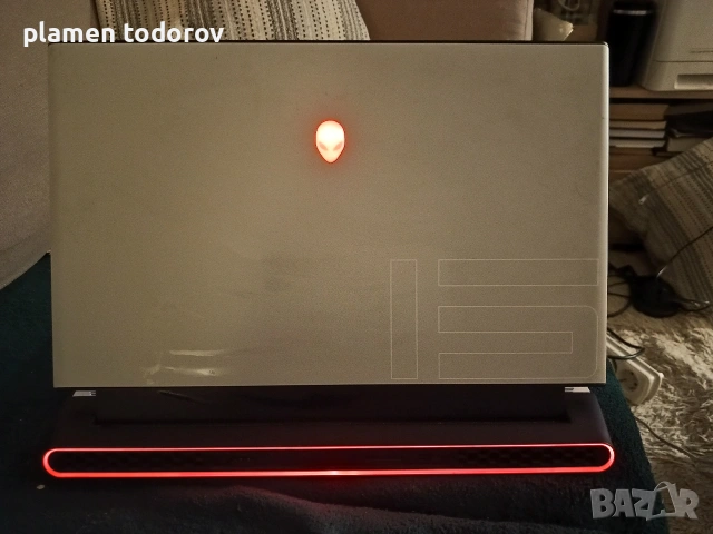 Продавам лаптоп Аlienware m15, снимка 4 - Лаптопи за дома - 53558689