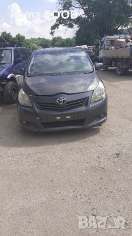 Toyota Verso-2011г/2,0дизел/126к.с.-на части, снимка 1 - Автомобили и джипове - 33162540