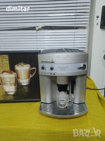 Кафе машина DeLonghi MAGNIFICA Rapid Cappuccino , снимка 2 - Кафемашини - 43015039