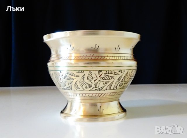 Бронзова чаша за вино,бокал,клетъчен емайл. 