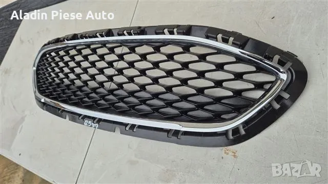 Решетка за предна броня Ford Fiesta година 2018 2019 2020 2021 код H1BB-8B271-A1 , снимка 4 - Аксесоари и консумативи - 50440769