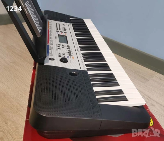 НОВ синтезатор клавир пиано YAMAHA YPT-260 с 5 октави, снимка 2 - Синтезатори - 53298889