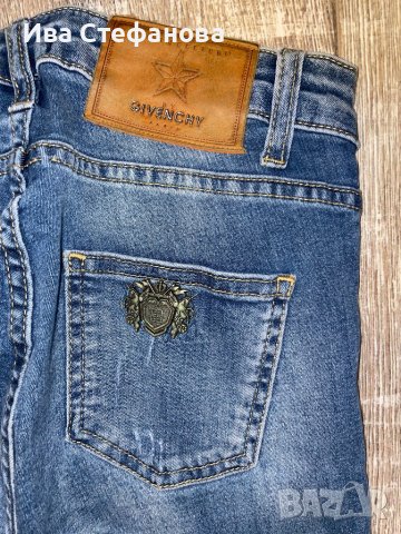 Нови дънкови дамски панталони висока талия  дамски дънки Givenchy Paris накъсани сини еластични , снимка 4 - Дънки - 43057927