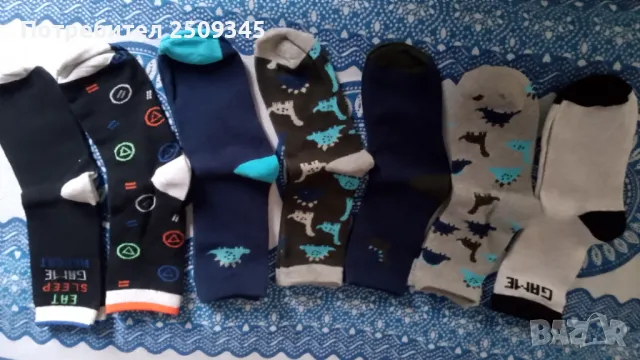 Детски чорапки 32-36, снимка 1