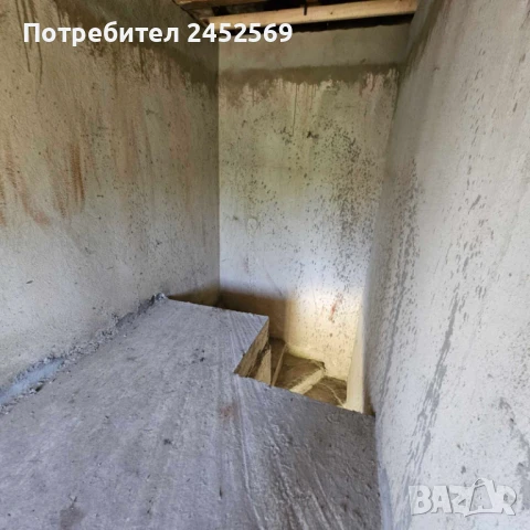 Продавам двуетажна къща в с.Изгрев,общ.Суворово,обл.Варна, снимка 8 - Къщи - 50799712