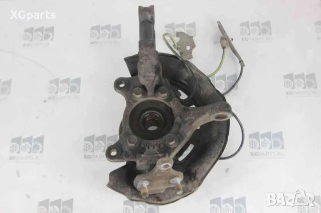 Шенкел преден десен за Toyota Auris 2.0d4d 126 к.с. (2006-2012), снимка 2 - Части - 49174470