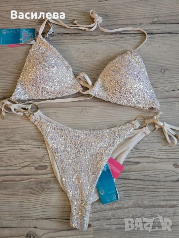 Бански комплект.