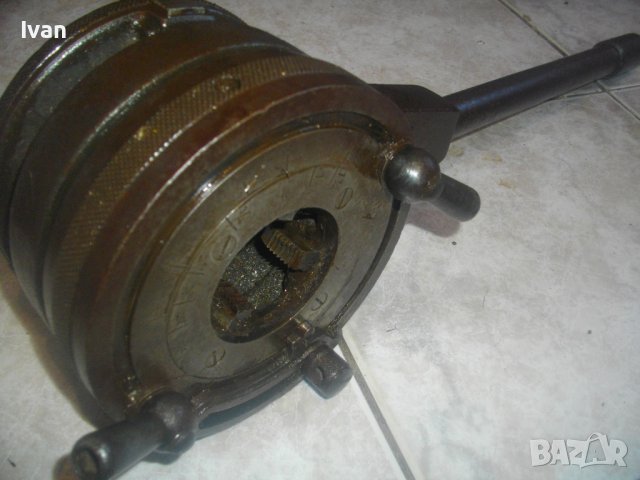 Чешмеджийска Водопроводна Плашка/Винтонарезка/Винторезка-Немска-За Външни Резби Тръби 3/4-1 1/2 Цол, снимка 12 - Други инструменти - 43001697