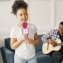 Детски караоке микрофон розов с много забавни функции, снимка 2
