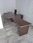 офис обзавеждане - 2 бр. бюра и 2 бр. шкафчета, снимка 1