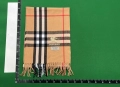 шал Burberry , снимка 3