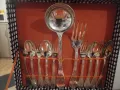 Посребрени прибори за хранене. Комплекта е в кутия  Комплектьт включва: Вилица и льжица за сервиране, снимка 9