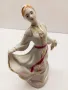 Порцеланова фигура , снимка 7