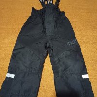Зимен ски гащеризон, 4 г., снимка 1 - Детски панталони и дънки - 43900945