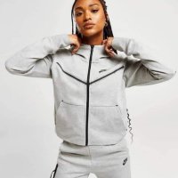 Нов женски екип Nike tech fleece, снимка 3 - Спортни екипи - 42485112