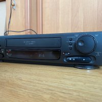 Видео JVC HR-J618E VHS-HI-FI stereo , снимка 3 - Плейъри, домашно кино, прожектори - 43461196