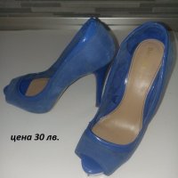 Дамски обувки Bershka, снимка 1 - Дамски обувки на ток - 43016583