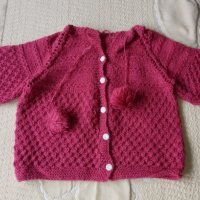 Детска - бебешка лилава жилетка ръчно плетена, снимка 8 - Детски пуловери и жилетки - 28634012