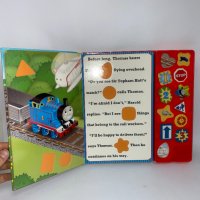 Музикална книжка Thomas and Friends , снимка 3 - Музикални играчки - 39958522