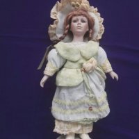 Продавам две порцеланови кукли , снимка 2 - Кукли - 27222036