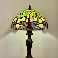 Витражна настолна лампа - Водно конче (зелена) "Тифани", снимка 1 - Настолни лампи - 39463840