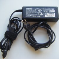 Оригинално зарядно устройство за лаптоп Toshiba , снимка 3 - Захранвания и кутии - 37586618