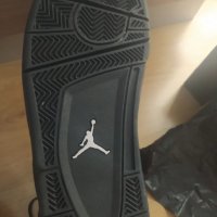 Nike Air Jordan 4 Black Cat, снимка 7 - Спортни обувки - 43465407