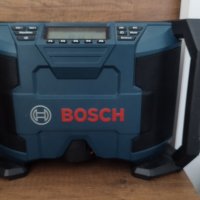Радио Бош с акумулаторна батерия, снимка 1 - Радиокасетофони, транзистори - 38162858