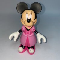 Фигурка за обличане Minnie Mouse Mattel , снимка 1 - Фигурки - 39958537