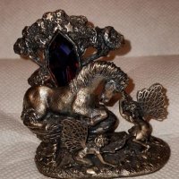 Стара красива метална скулптура- Подарък на магическата сила - Англия, снимка 5 - Антикварни и старинни предмети - 27615651