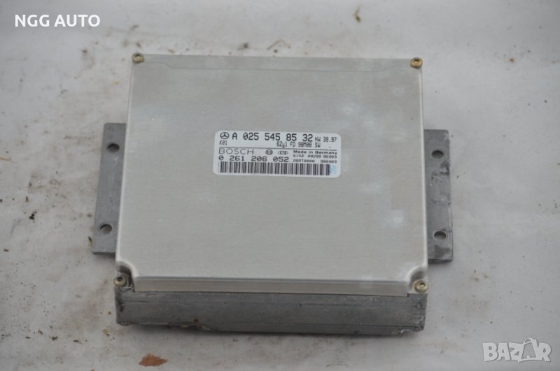 Компютър Двигател ECU MERCEDES W202 BOSCH 0 261 206 052, A 025 545 85 32, снимка 1